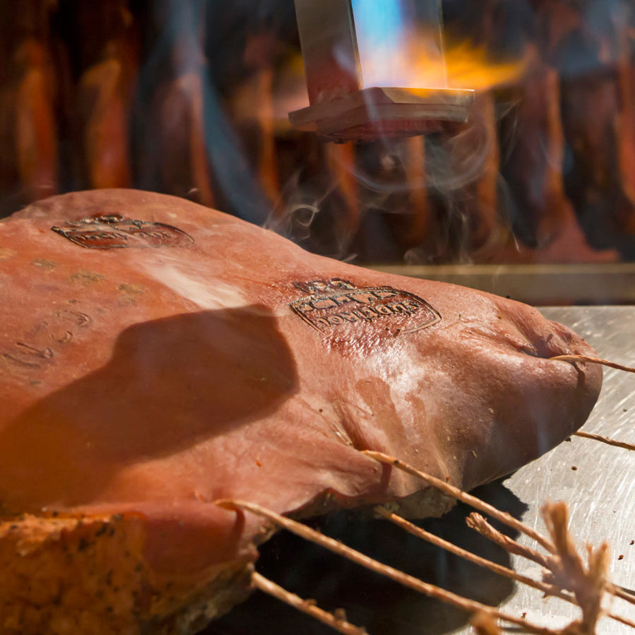 Speck Alto Adige IGP baffa intera